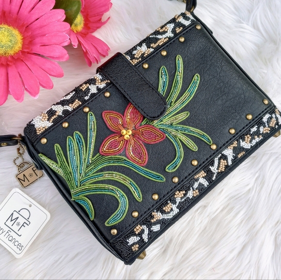 Mary Frances Tropical Heat Beaded Floral Bag - Picture 12 of 16